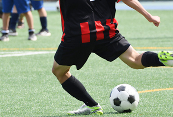 スポーツ中に起こった腰の痛み